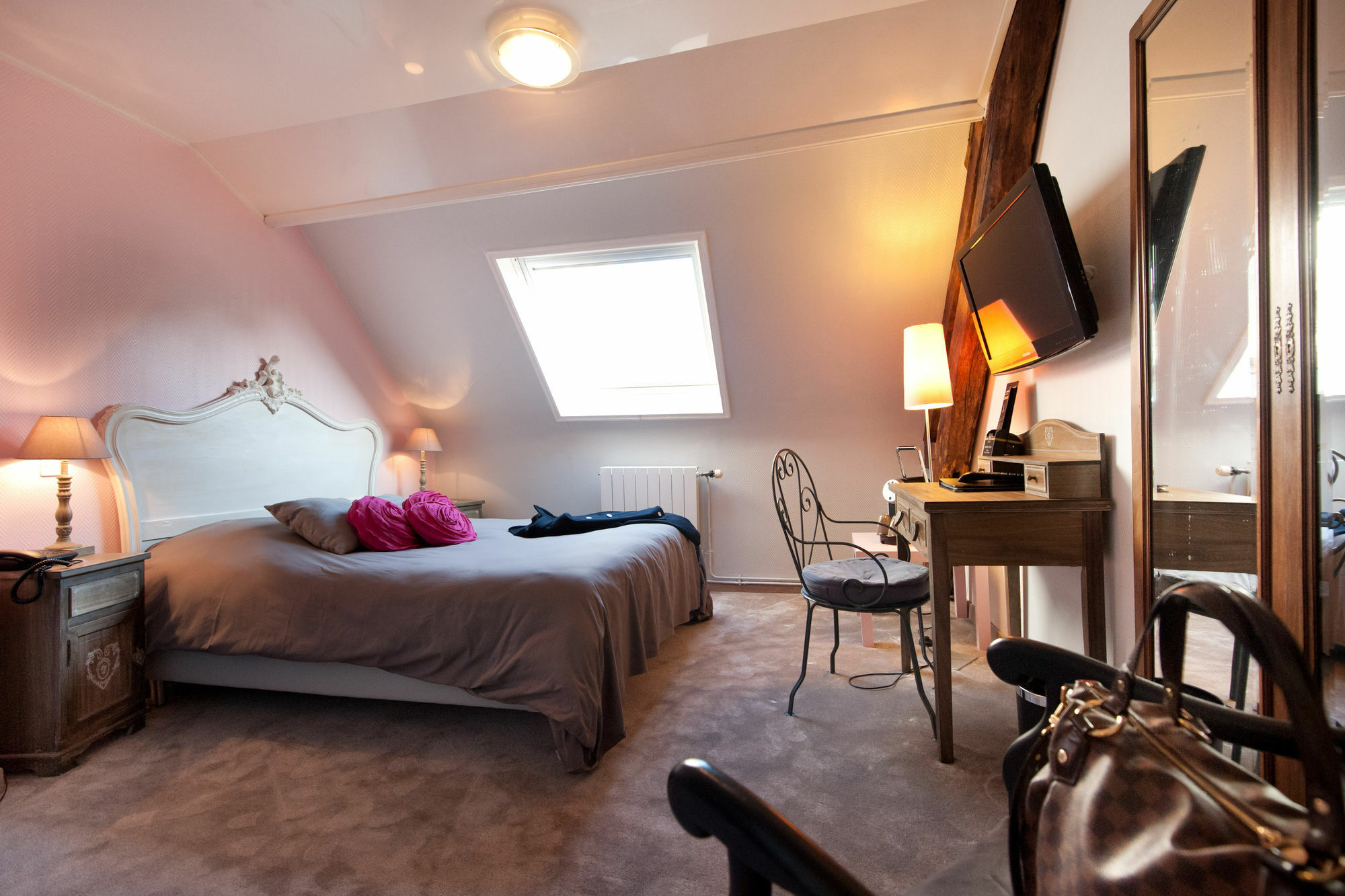 Le Prieuré Et La Résidence Hotel